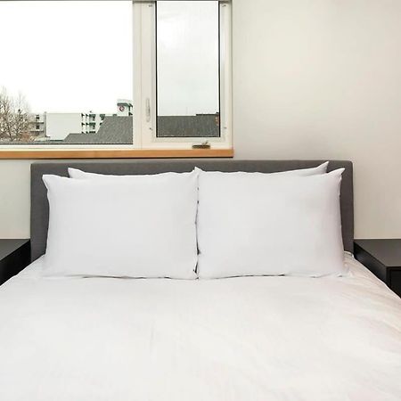 הוילה ווייטהורס Nn - The Flame - Downtown 1-Bed 2-Bath מראה חיצוני תמונה