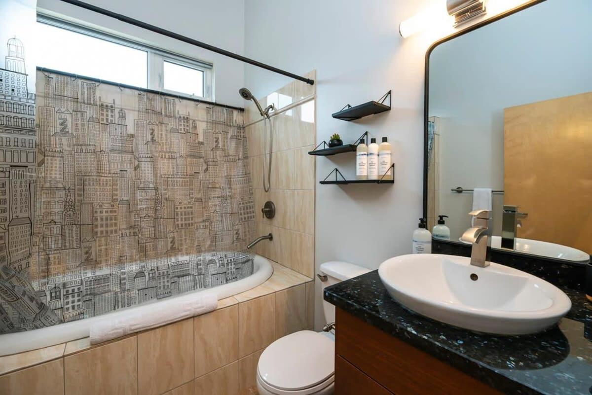 הוילה ווייטהורס Nn - The Flame - Downtown 1-Bed 2-Bath מראה חיצוני תמונה